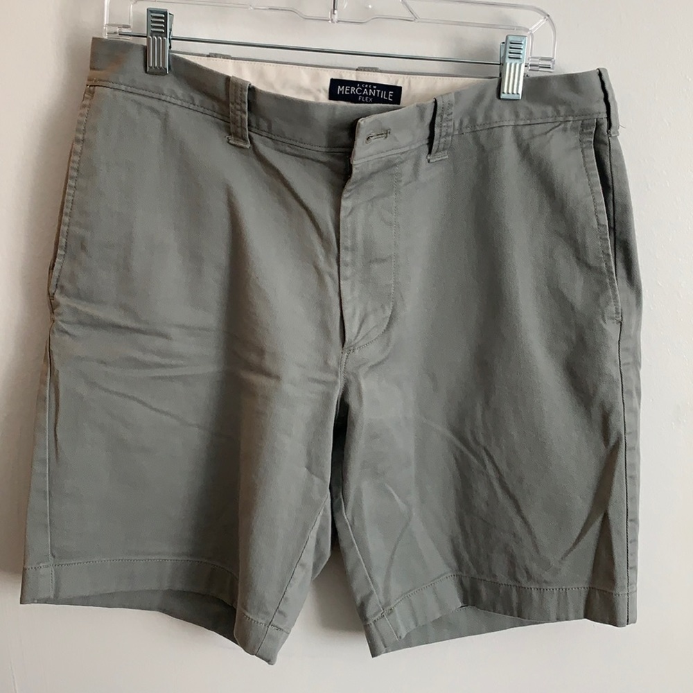 J.Crew 9” Gramercy Flex shorts